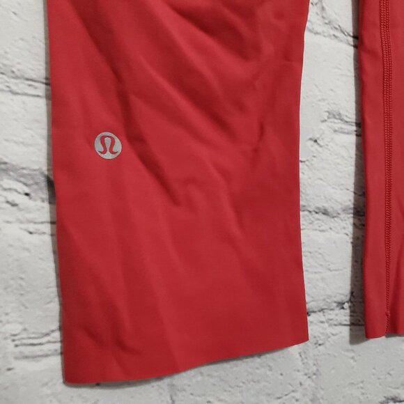 Lululemon Fast & Free Crop - Picture 9 of 12